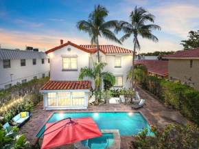 1926 Mediterranean Home With Heated Pool Sleeps 12
